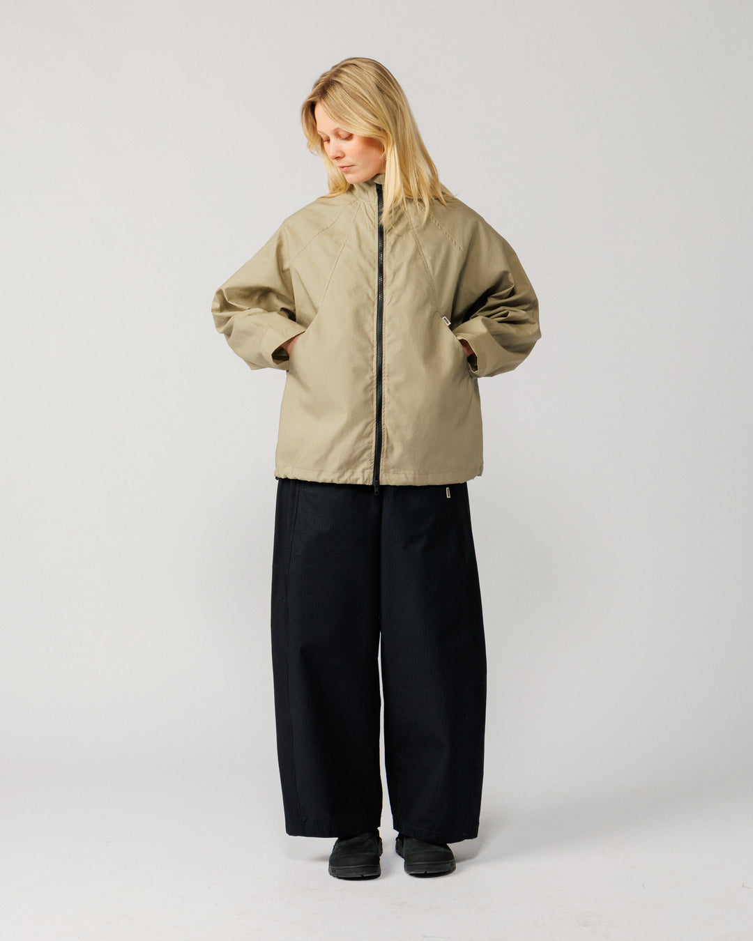 Phil Track Jacket - Stone