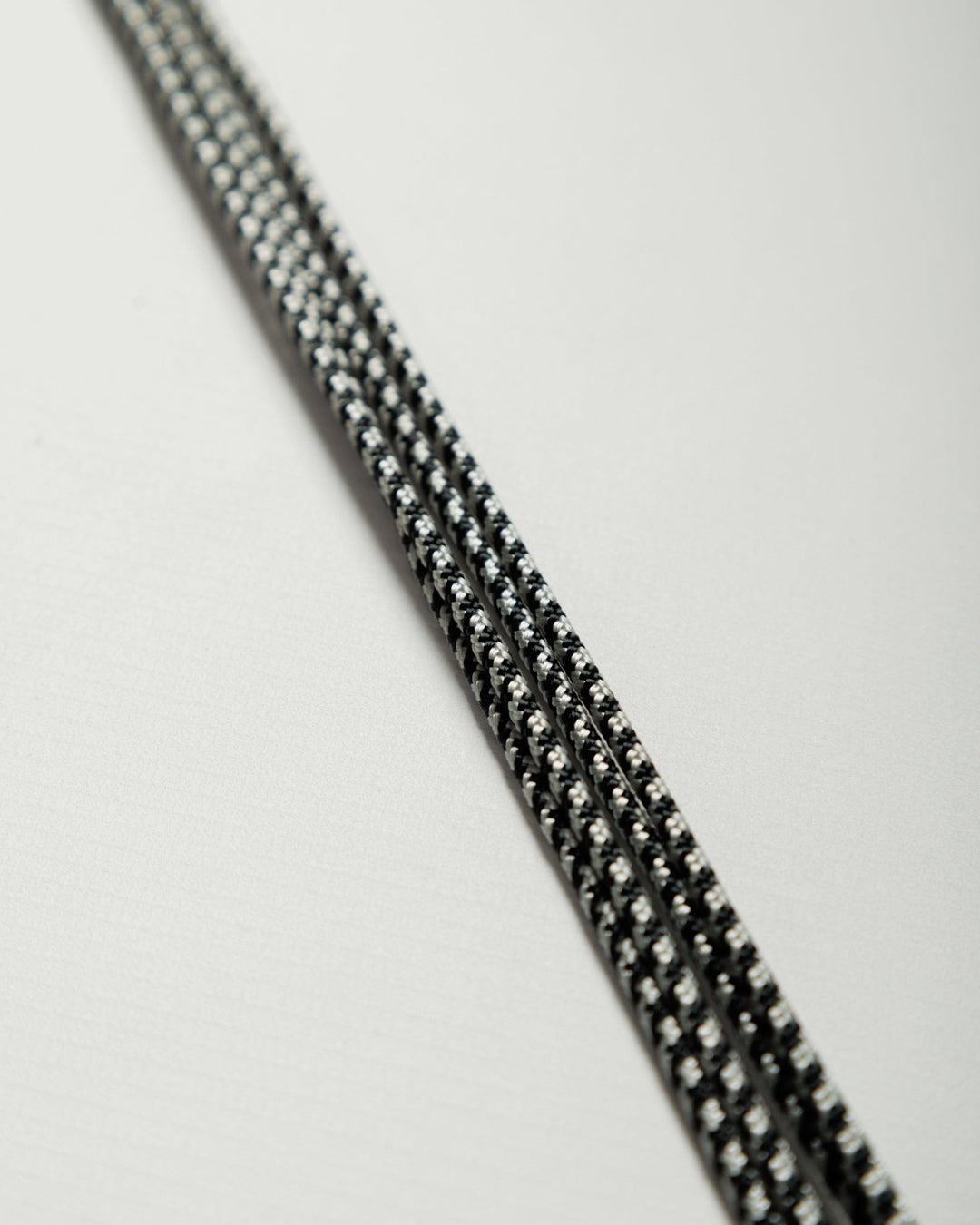 Pie Pouch - Black/White