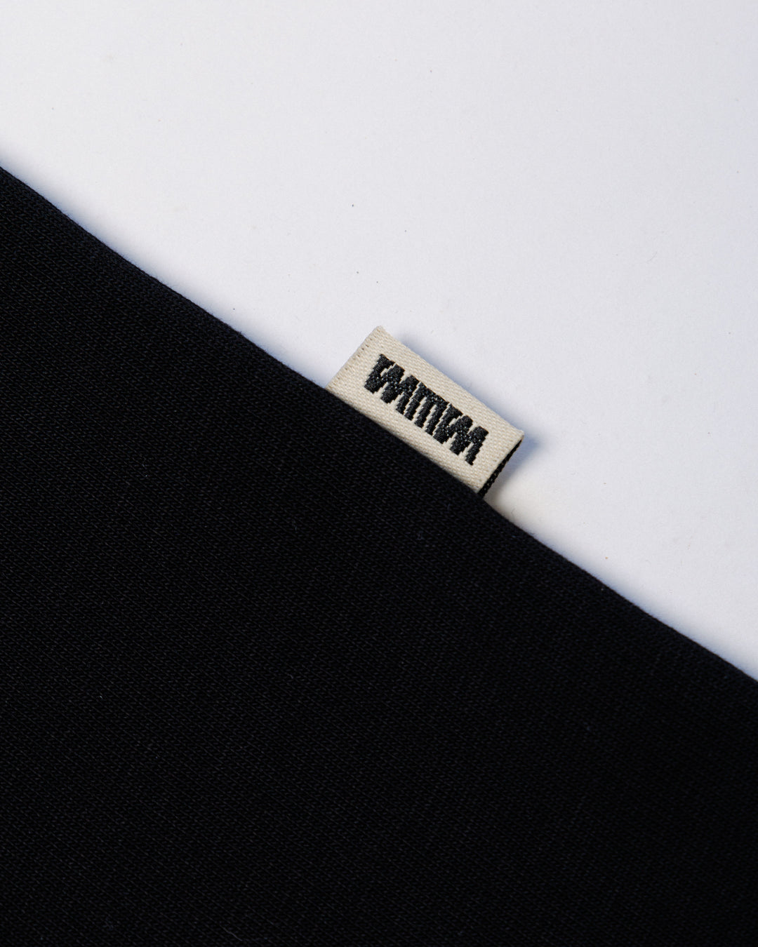 Grounded Logo T-Shirt - Black