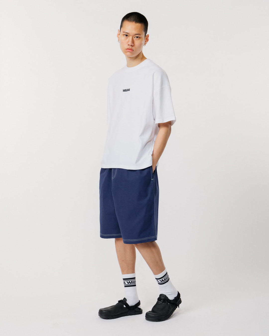 Zama Shorts - Navy/ White